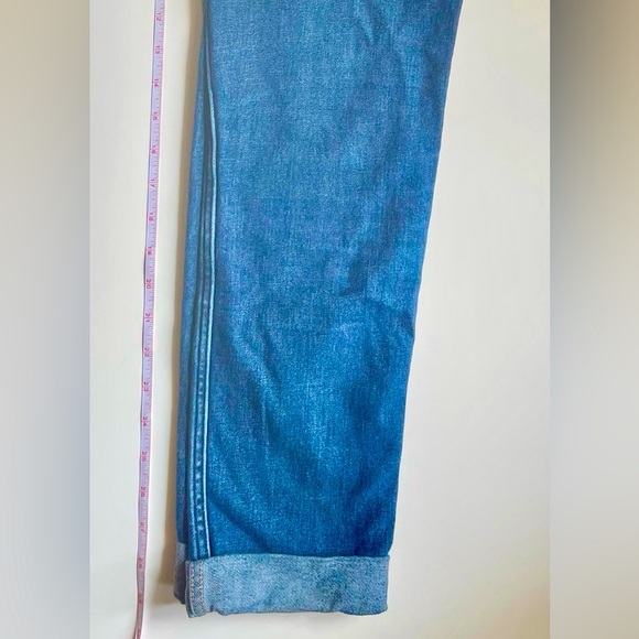 Hollister Ultra High-Rise Mom Jeans Vintage Stretch - Picture 6 of 10